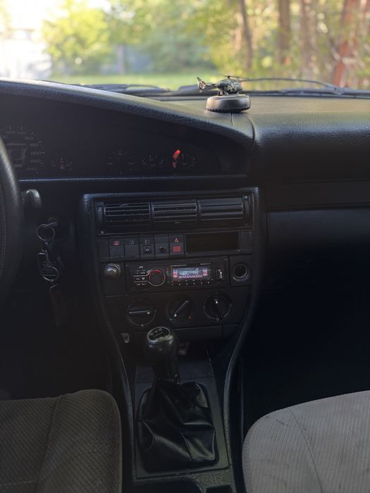 Audi 100 c4 2.0