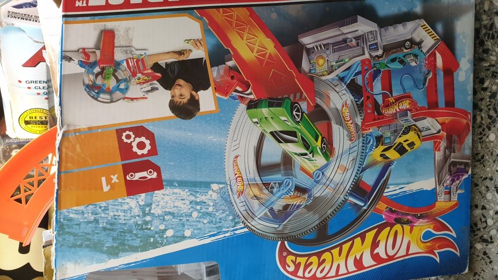 Hot whels писти няколко