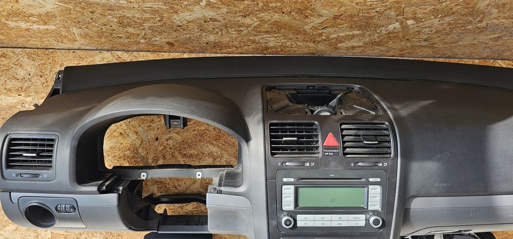 Kit planșă bord Golf 5 cu airbag volan + airbag pasager + centuri