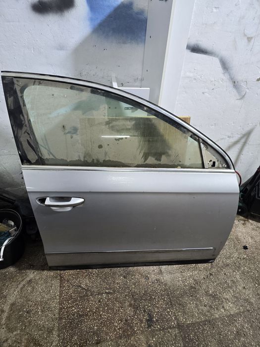 usa dreapta fata Vw passat b6 -LA7W