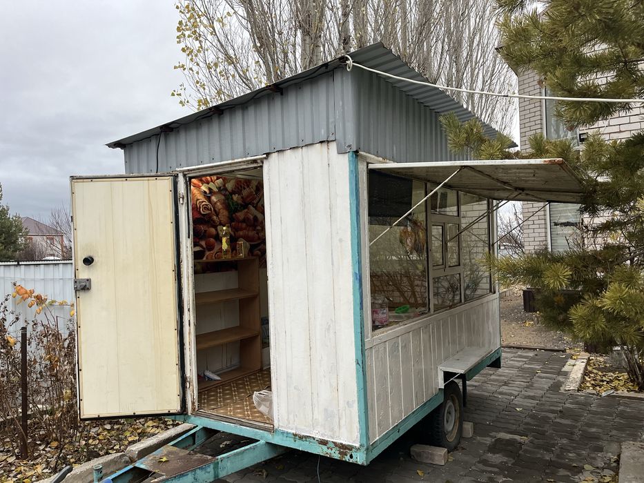 Передвижной тороговый киоск с документами