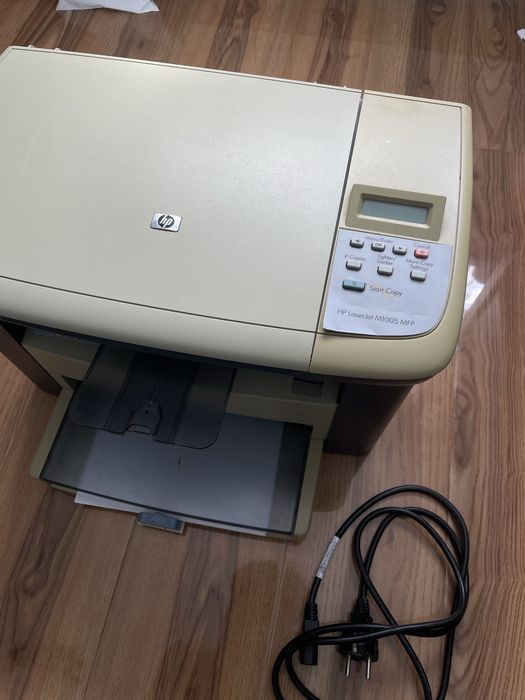 Принтер HP LaserJet M1005 MFP