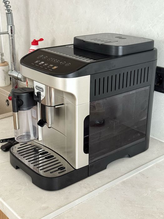 Кафеавтомат Delonghi Magnifica Evo ECAM290.61.SB