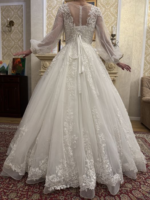 Свадебное платье