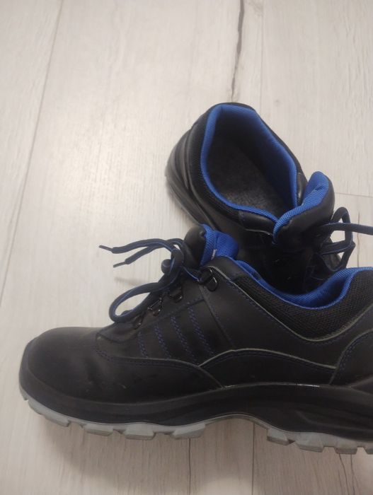 Работни обувки .
