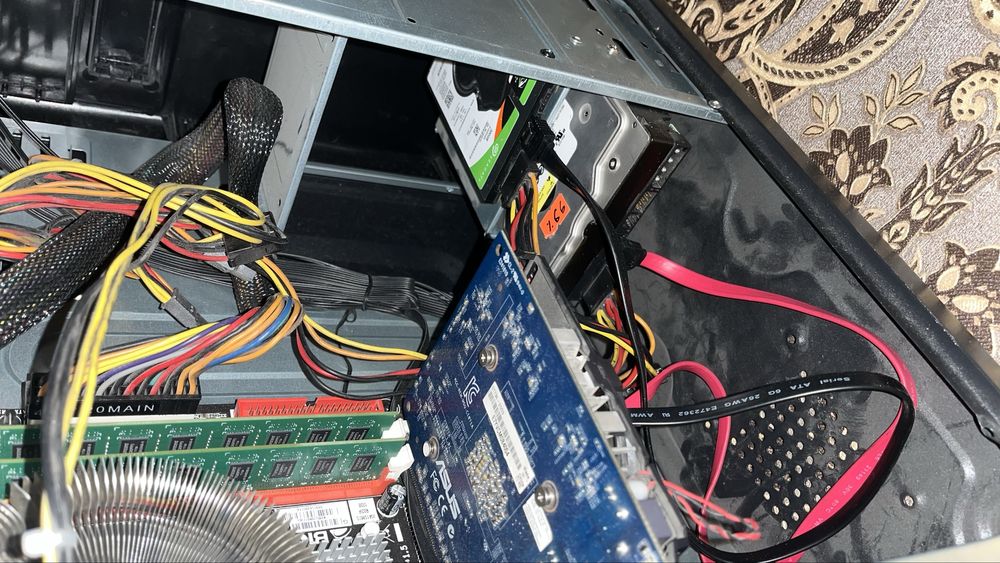 Продам компьютер