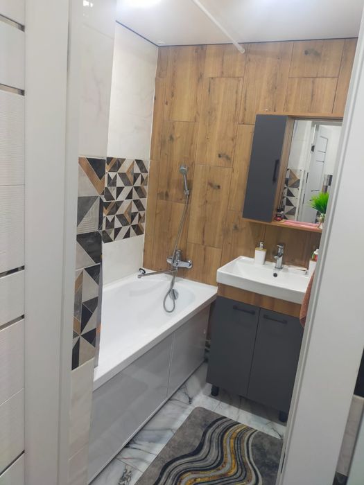 Продам 2х комнатную  квартиру