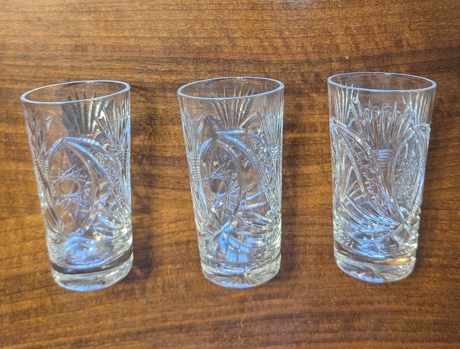 Хрустальные бокалы 9 шт.