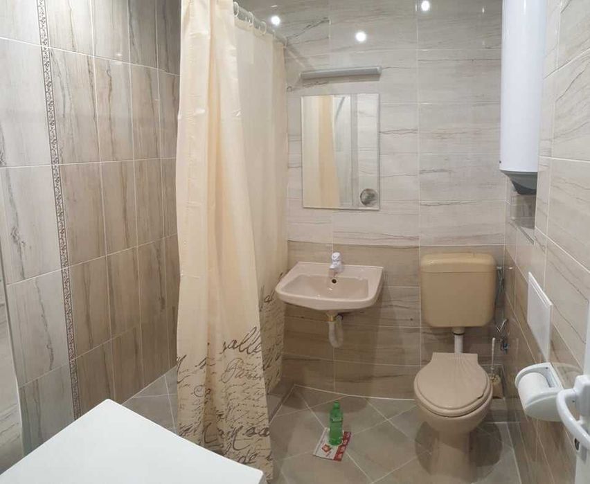 Дава се под наем Двустаен апартамент в Бургас, Меден рудник - зона А - 42 кв.м за 178.5 € - Снимка #5