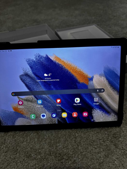 Tableta Samsung Galaxy A8, 32 Gb, WIFI si 4G, REDUS 45% Impecabila !