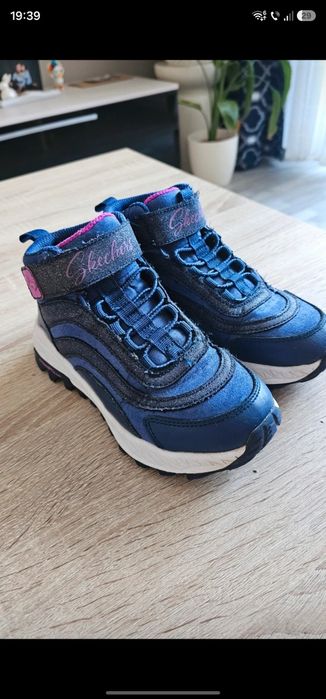 Ghete fete Sketchers