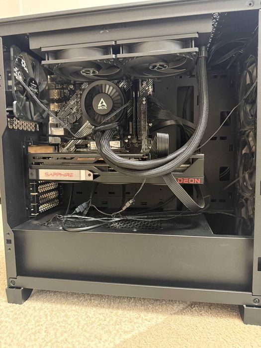 Vand PC Full AMD  (descriere)