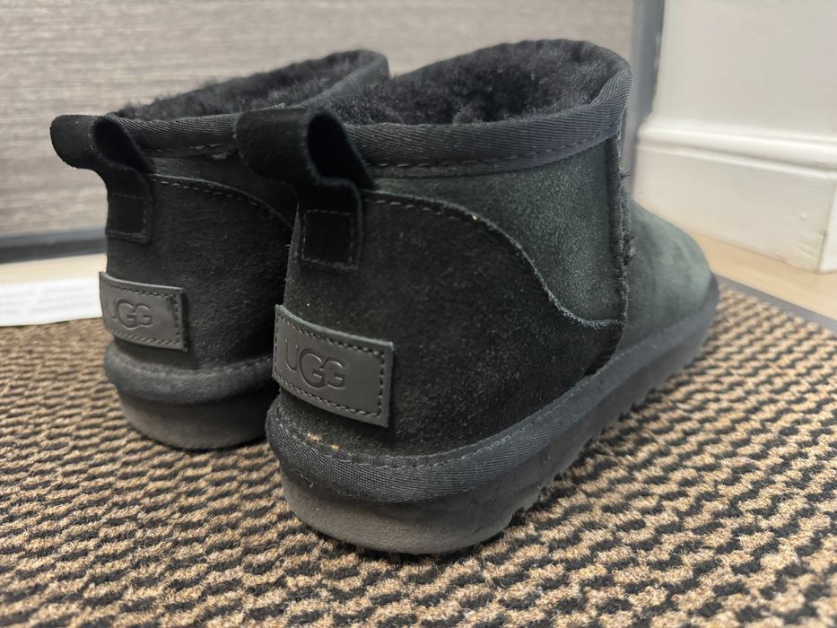 UGG Classic Ultra Mini Black / Negru Mărimea 38 - 24 CM -