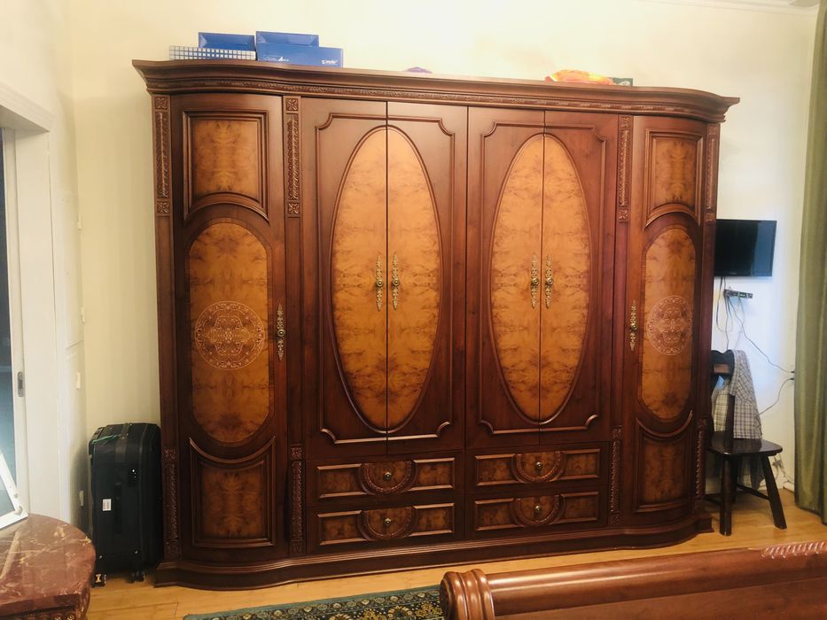 Гарнитур спальний