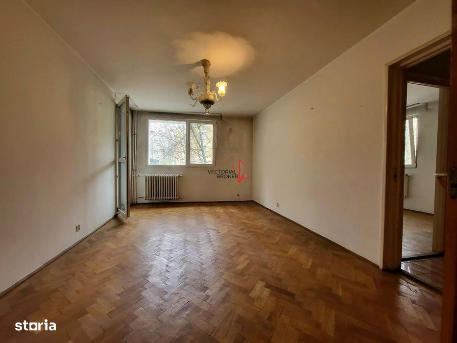 H-4 Camere  Fix Langa Metrou, Scoala Si Parc