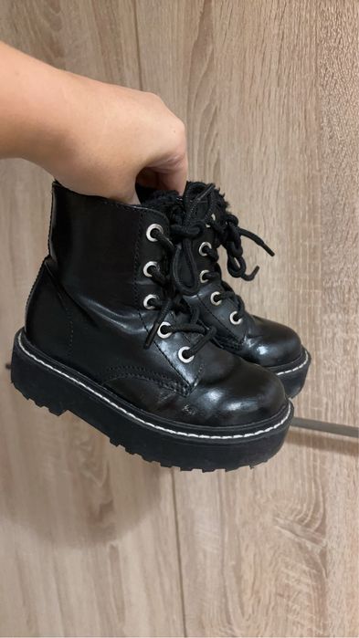 Ghete H&M, mar 26, imblanite