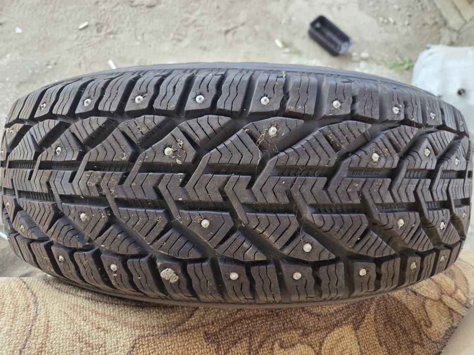 Продам резину TIGAR 1 шт