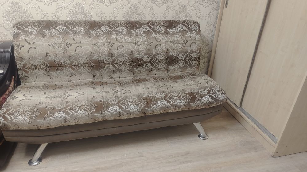 Продам диван раскладной