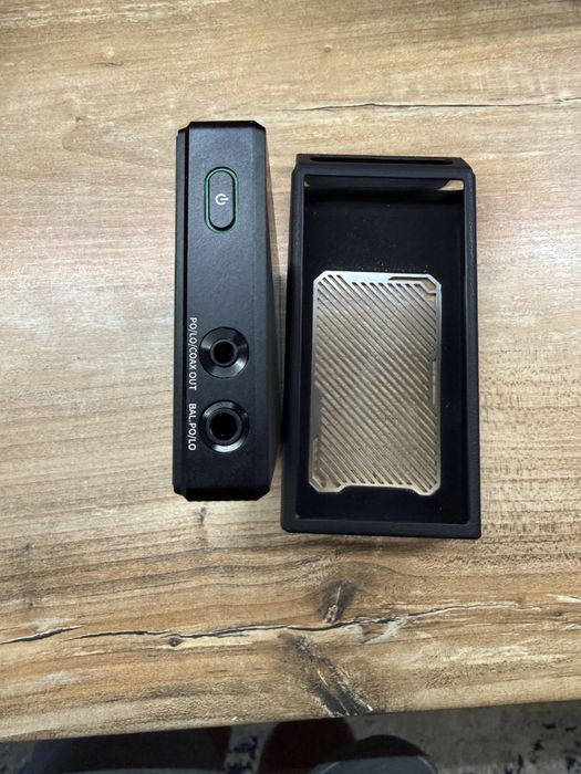 FiiO M33 R2R – DAP Hi-Res Audio – stare impecabilă + microSD 500 GB