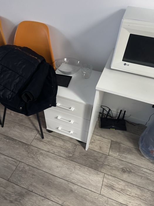 Продам офисную мебель