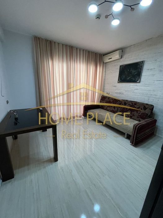 Тристаен апартамент в затворен комплекс