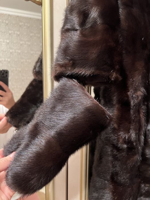 Шуба срочно продам