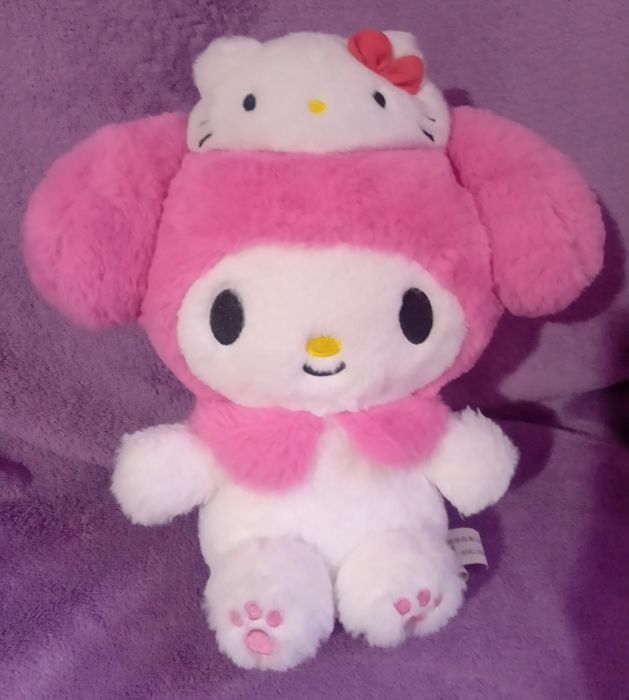 Vând 6 mascote de pluș haioase