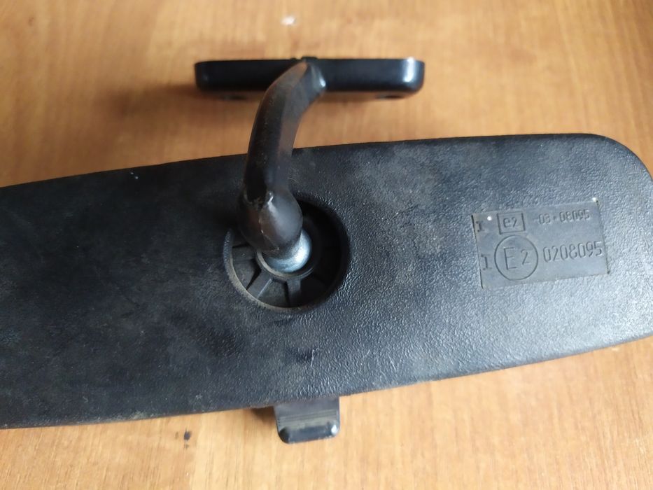 Продам зеркало от машины.