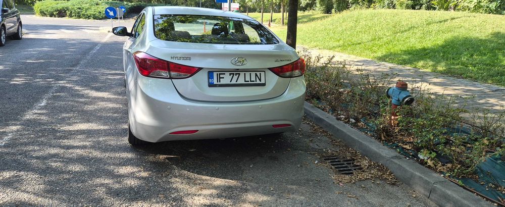 De vanzare Hyundai Elantra