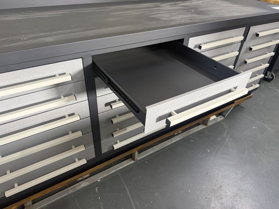 Banc de lucru profesional LEAPTOOLS LT112WB30D – 30 Sertare – 285 cm – Nou
