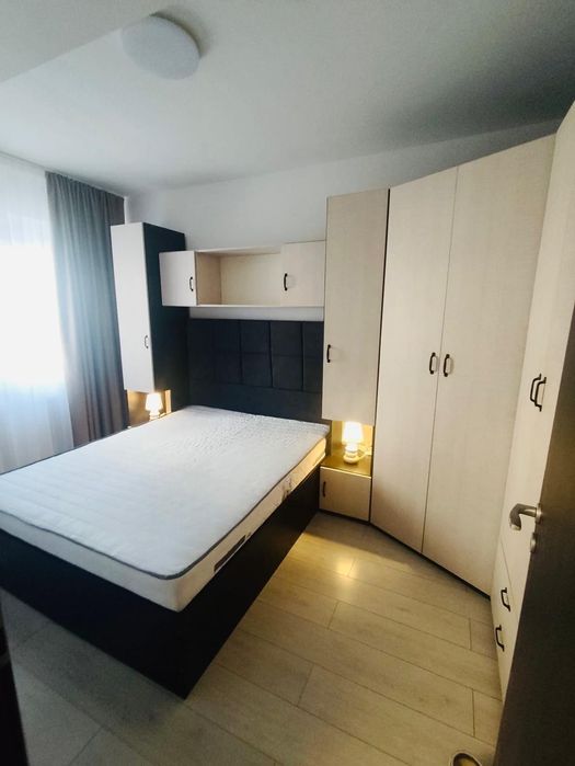 Inchiriez garsoniera ,apartament Militari Residence. Str. Tineretului