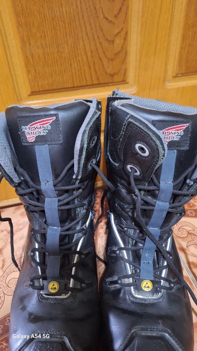 Vând bocanci Red Wing Shoes