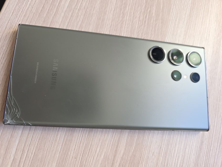 Продам Samsung Galaxy S23 Ultra