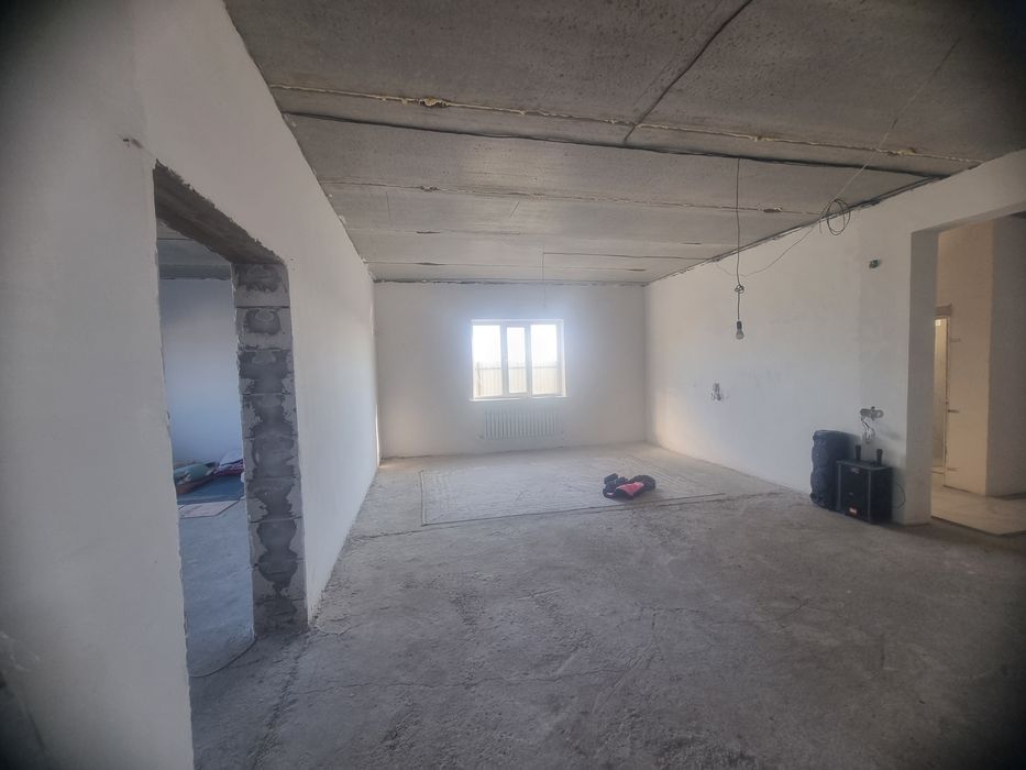 Продам дом коттедж.