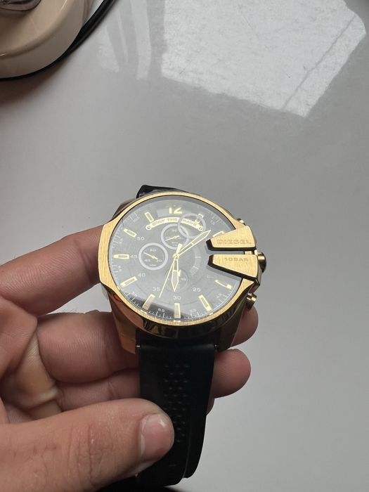 Ceas barbatesc Diesel