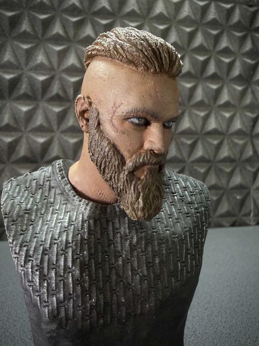 Figurina Vikings - Ragnar Lothbrok, 18 cm, vopsit manual
