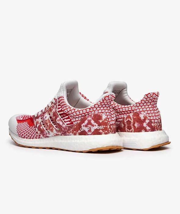 Оригинални дамски маратонки  ADIDAS ULTRABOOST DNA 5.0  EU 38