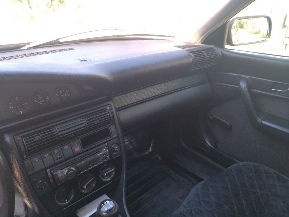 Продам Ауди 100 С4