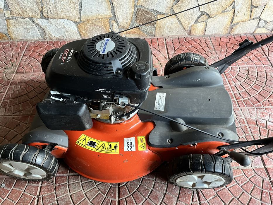 Косачка Husqvarna R 152 SVH