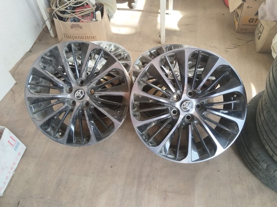 Продаю диски от камри 70