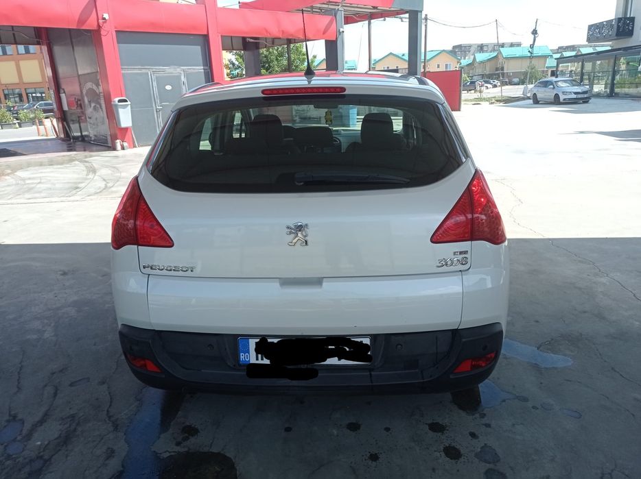 PEUGEOT 3008 2012 — imagine 4