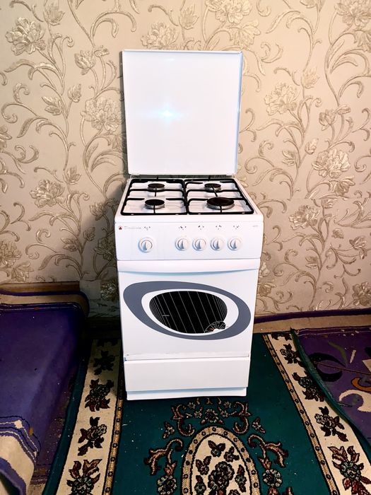 Продам газ плиту