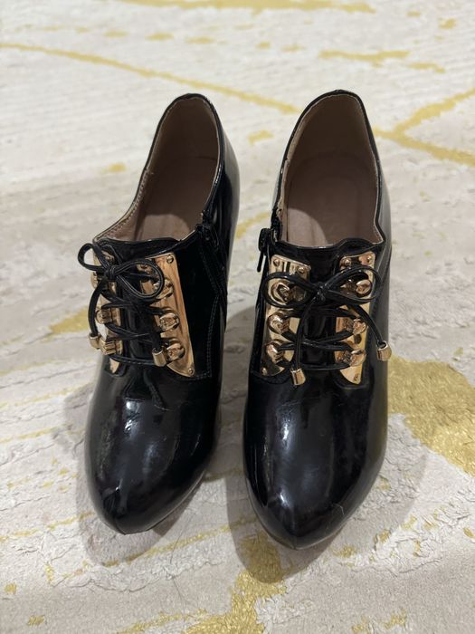 Продам ботильоны