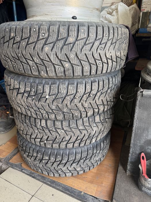 Шины зимние шипованные