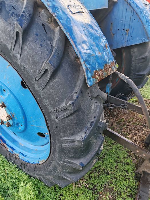 Продам Трактор т40