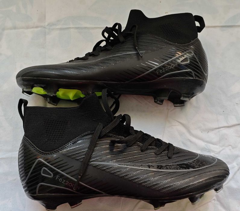 футболни бутонки Fez200W 42 номер