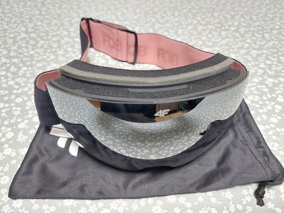 Casca + ochelari ski dama