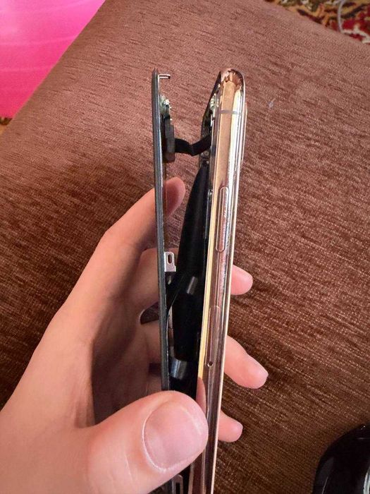 Iphone xsmax gold