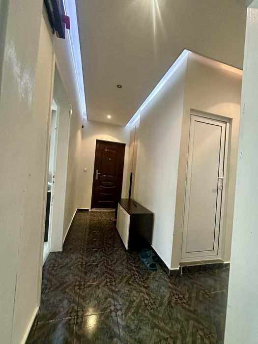 Тристаен Апартамент Напълно Обзаведен, гр. Търговище кв. Боровец