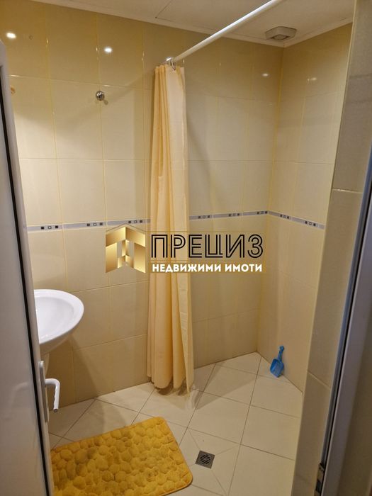 Продажба 2-стаен гр. Шумен - Пазара 77m²